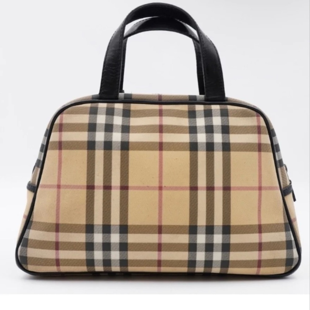 Beautiful, Authentic , Burberry bag!